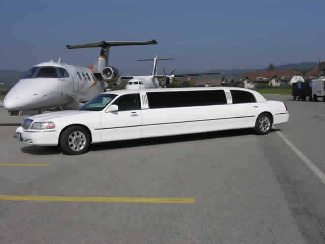 Ailly Limousine