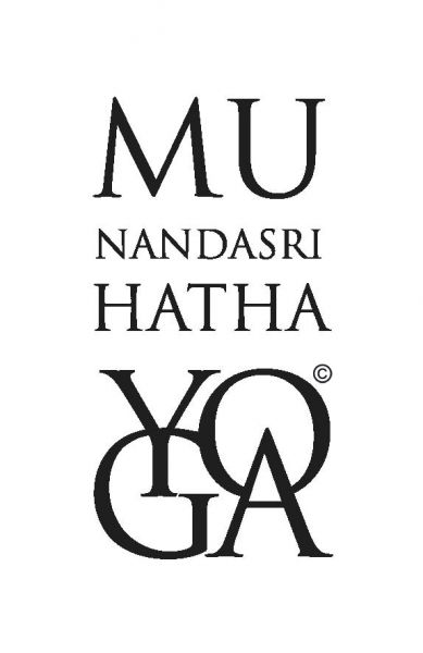 Mu Nandasri Hatha Yoga